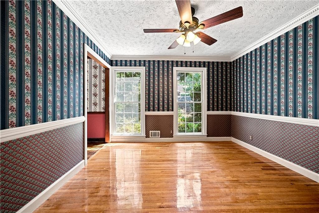 4 bedroom, 3 bathroom, 2,779 sq ft single family residence for sale at 965 Millbrook Court, Tucker, GA 30084 — photo 5