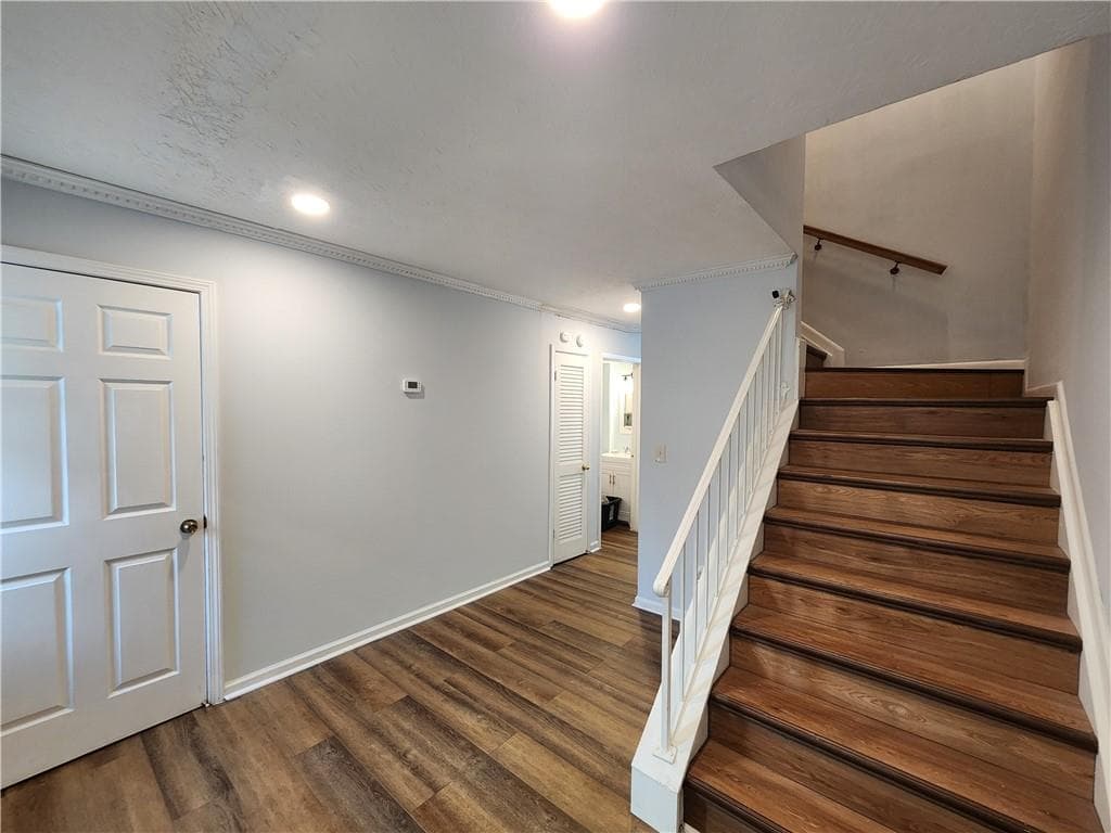 2 bedroom, 2 bathroom, 1,180 sq ft condominium for sale at 2952 N Dekalb Drive E, Atlanta, GA 30340 — photo 2