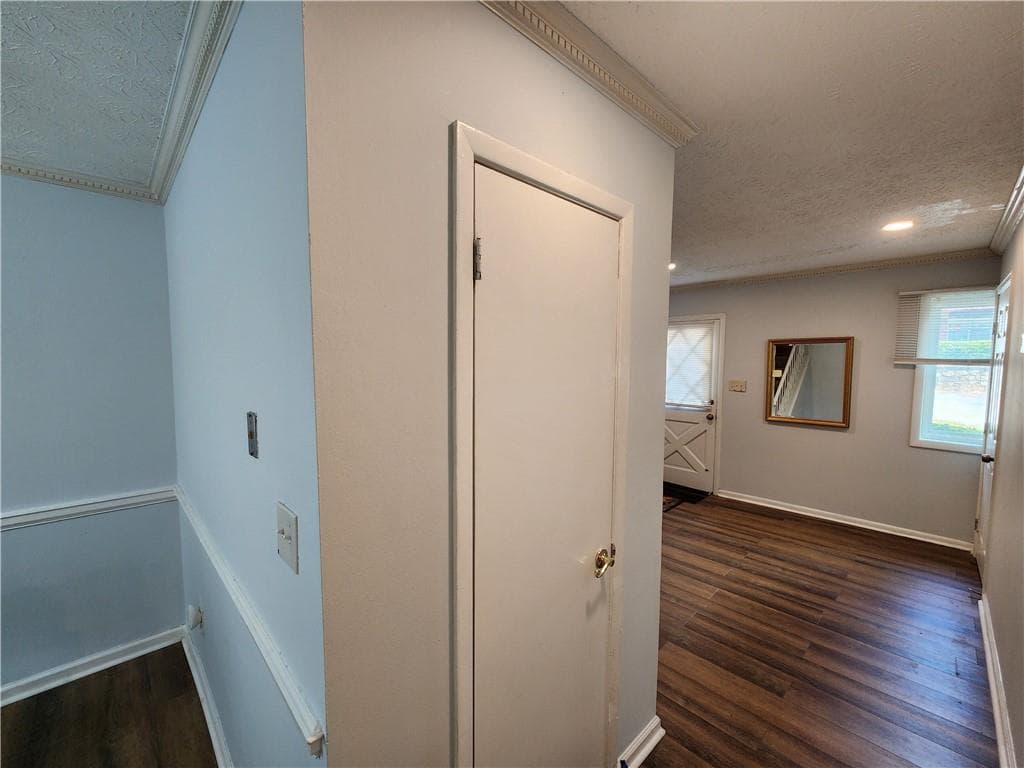 2 bedroom, 2 bathroom, 1,180 sq ft condominium for sale at 2952 N Dekalb Drive E, Atlanta, GA 30340 — photo 4