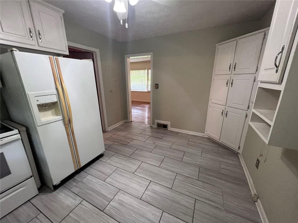 3 bedroom, 2 bathroom, 2,614 sq ft single family residence for sale at 3000 Wilson Road, Decatur, GA 30033 — photo 8