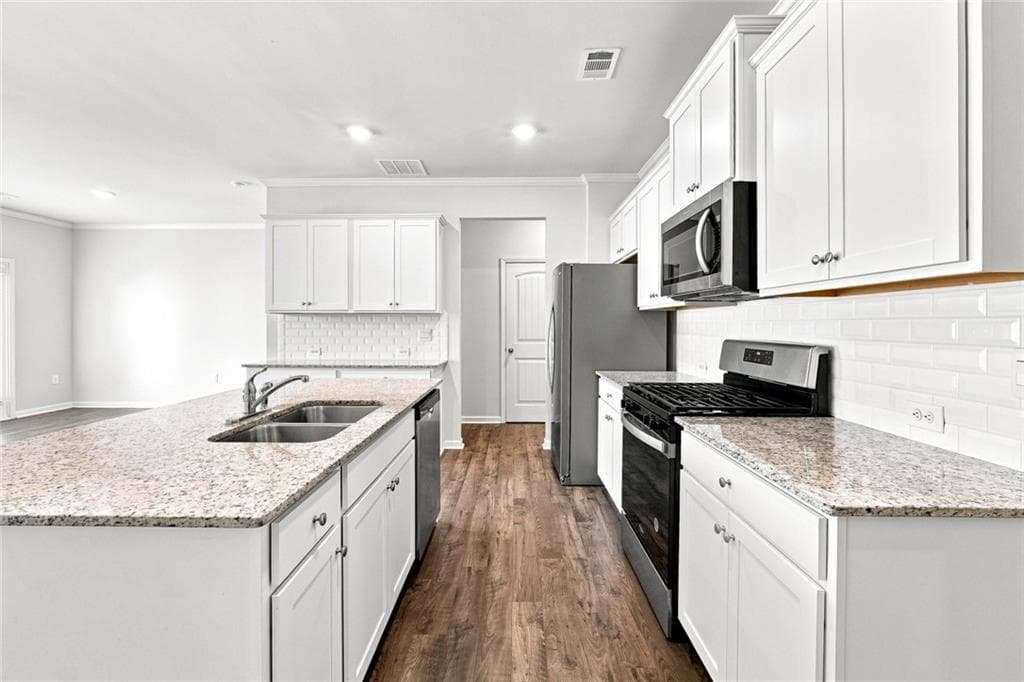 3 bedroom, 3 bathroom, 1,980 sq ft townhouse for rent at 2614 Poppy Court, Buford, GA 30519 for $2,250 a month — photo 8
