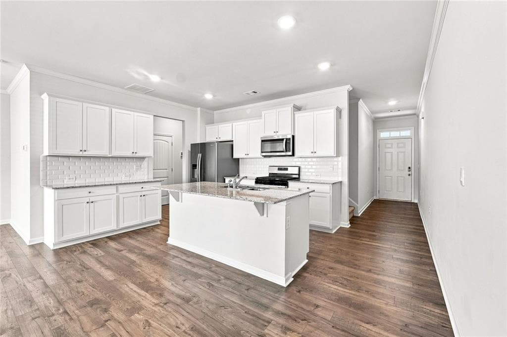 3 bedroom, 3 bathroom, 1,980 sq ft townhouse for rent at 2614 Poppy Court, Buford, GA 30519 for $2,250 a month — photo 7