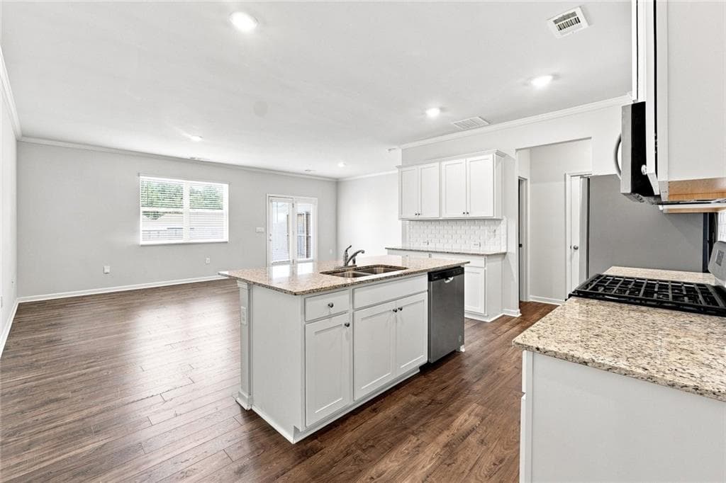 3 bedroom, 3 bathroom, 1,980 sq ft townhouse for rent at 2614 Poppy Court, Buford, GA 30519 for $2,250 a month — photo 9