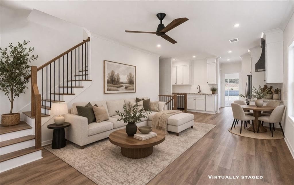 3 bedroom, 3 bathroom, 1,584 sq ft townhouse for sale at 1123 Riverside Terrace, Gainesville, GA 30501 — photo 3