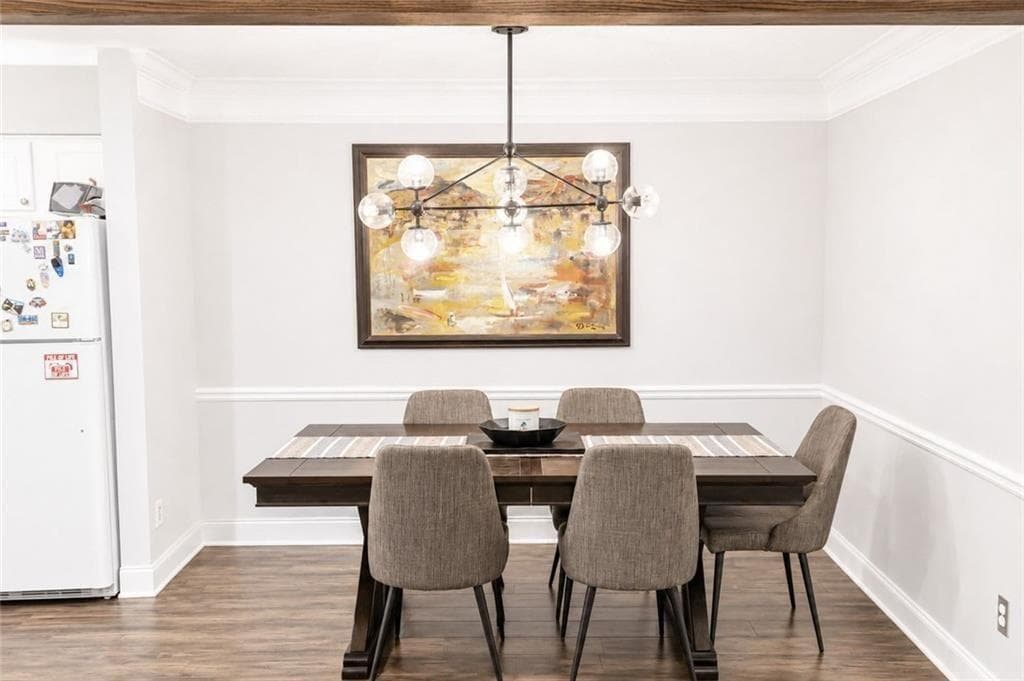 2 bedroom, 2 bathroom, 1,064 sq ft condominium for sale at 5151 Roswell 7, Atlanta, GA 30342 — photo 7