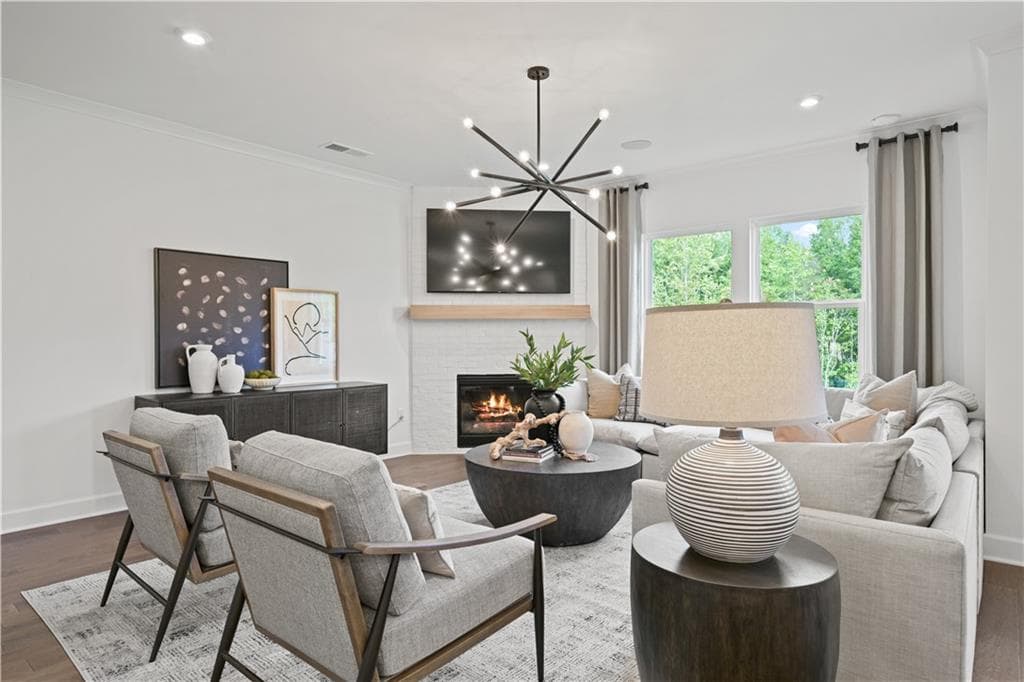 5 bedroom, 3 bathroom, 2,622 sq ft single family residence under contract at 6147 Marigold Way, Atlanta, GA 30349 — photo 7