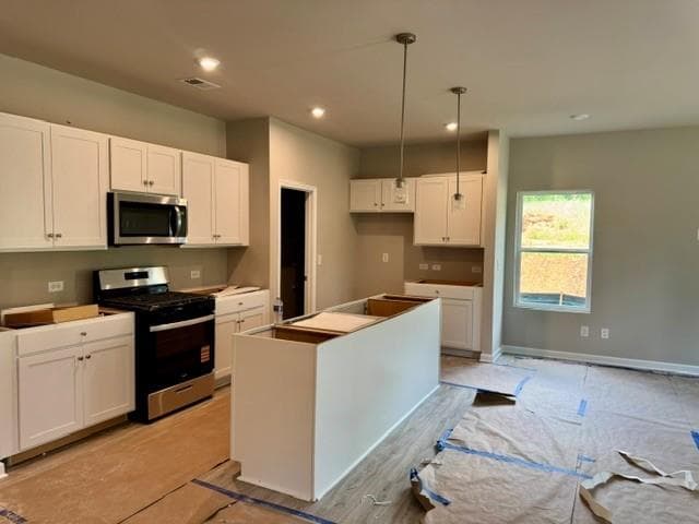 4 bedroom, 3 bathroom, 2,030 sq ft townhouse for sale at 1215 Park Center Circle, Austell, GA 30168 — photo 3