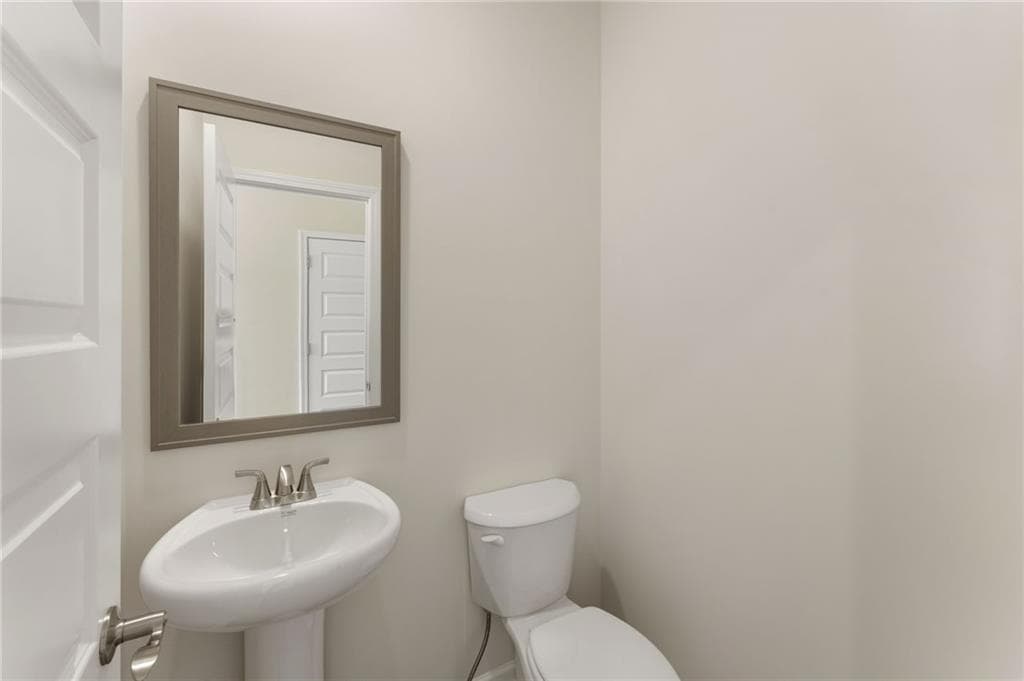 4 bedroom, 3 bathroom, 1,911 sq ft single family residence for sale at 223 Yellowstone Trail, Rockmart, GA 30153 — photo 4