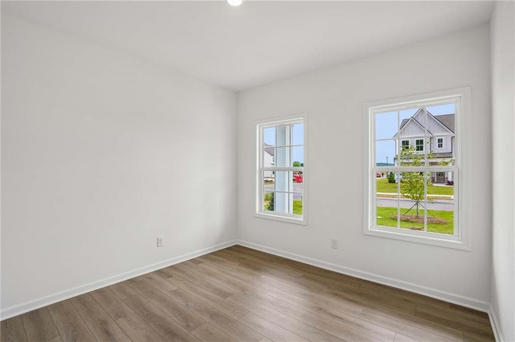 5 bedroom, 4 bathroom, 2,801 sq ft single family residence for sale at 709 Mistwood Way, Cartersville, GA 30120 — photo 6