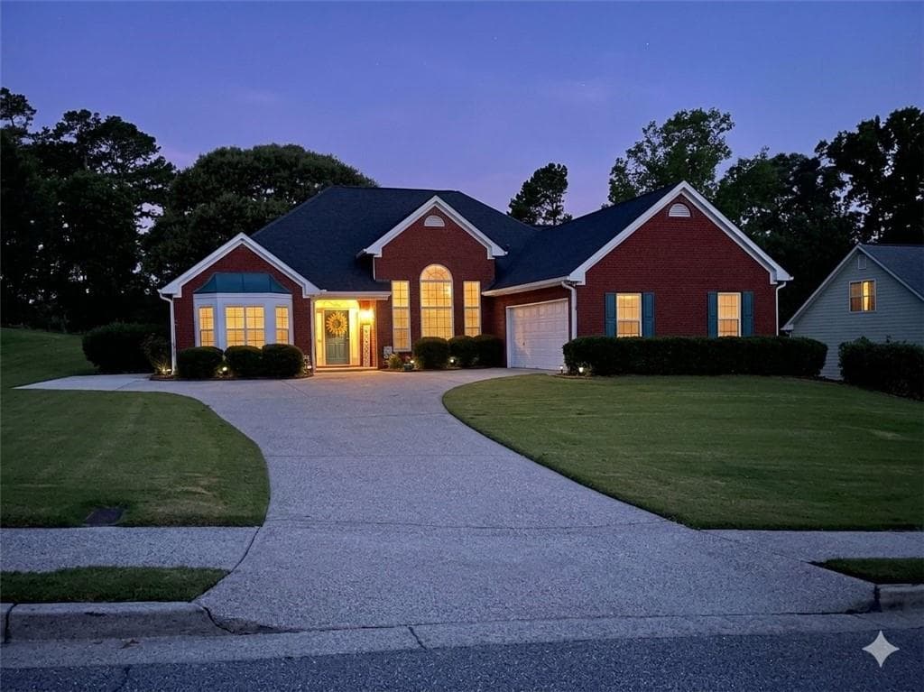 4 bedroom, 2 bathroom, 2,433 sq ft single family residence for sale at 3660 Arden Creek Court, Bethlehem, GA 30620 — photo 1 of 42