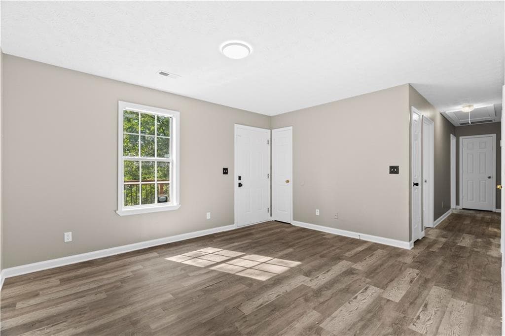3 bedroom, 2 bathroom, 984 sq ft single family residence for sale at 258 Curtis Circle, Calhoun, GA 30701 — photo 8