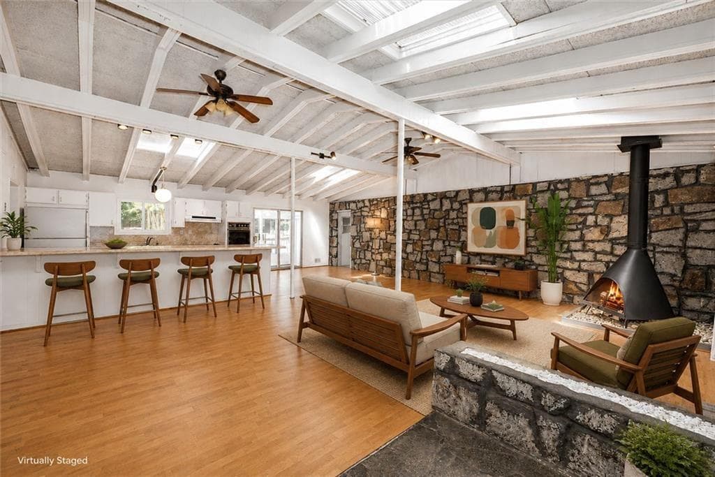 3 bedroom, 2 bathroom, 1,941 sq ft single family residence under contract at 2619 Andover Drive, Atlanta, GA 30360 — photo 6