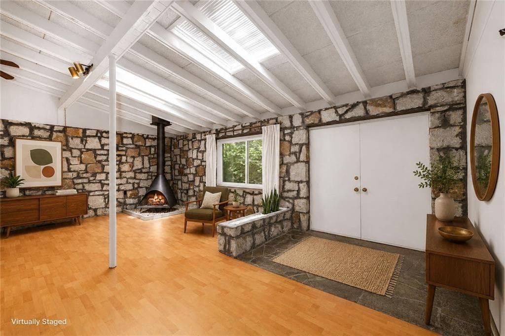 3 bedroom, 2 bathroom, 1,941 sq ft single family residence under contract at 2619 Andover Drive, Atlanta, GA 30360 — photo 8