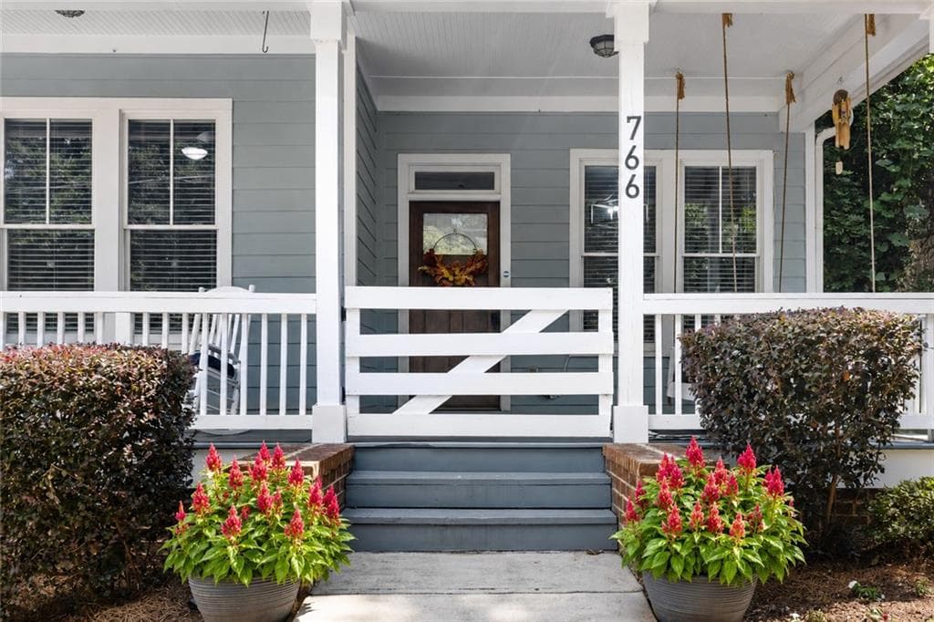 4 bedroom, 3 bathroom, 2,128 sq ft single family residence for sale at 766 Cooper Street, Atlanta, GA 30315 — photo 4