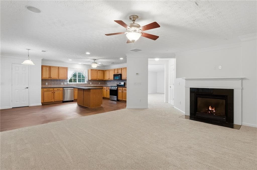 3 bedroom, 2 bathroom, 2,161 sq ft single family residence for sale at 140 Magnolia Creek Drive, Canton, GA 30115 — photo 7