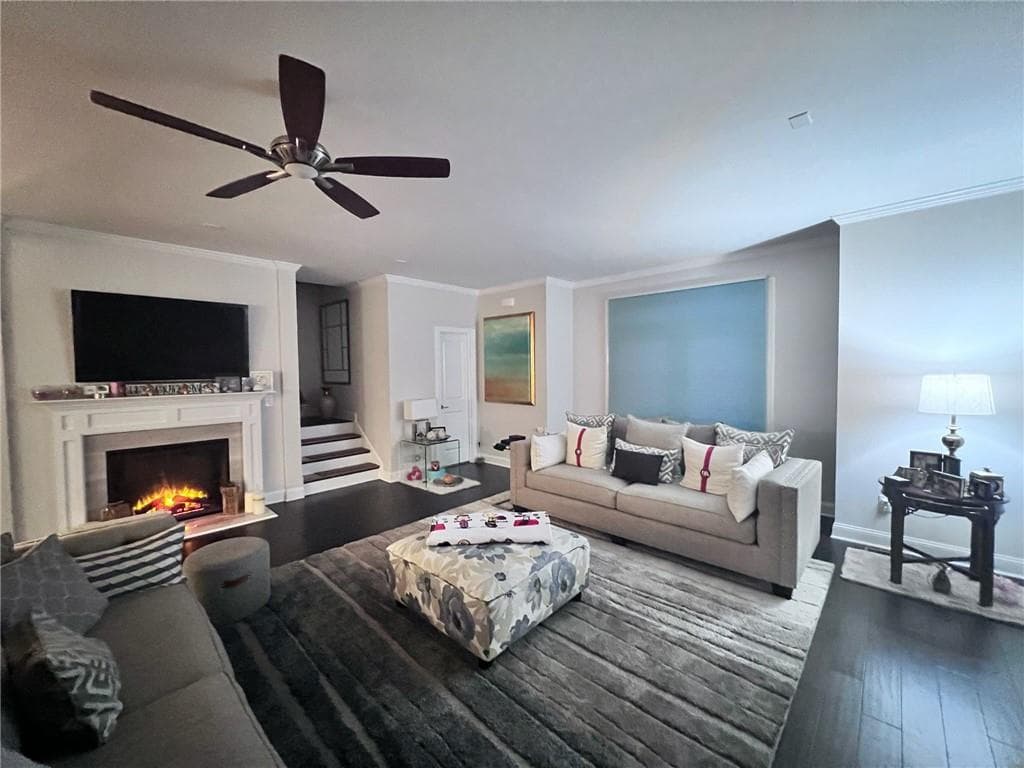 4 bedroom, 4 bathroom, 2,730 sq ft townhouse for sale at 240 Bell Grove Lane, Suwanee, GA 30024 — photo 6