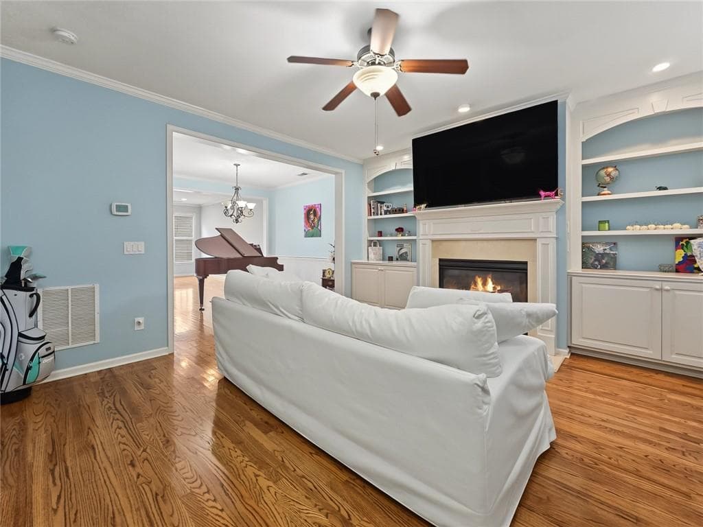 2 bedroom, 3 bathroom, 2,218 sq ft townhouse for sale at 6206 Carriage Gate Lane 6, Mableton, GA 30126 — photo 7