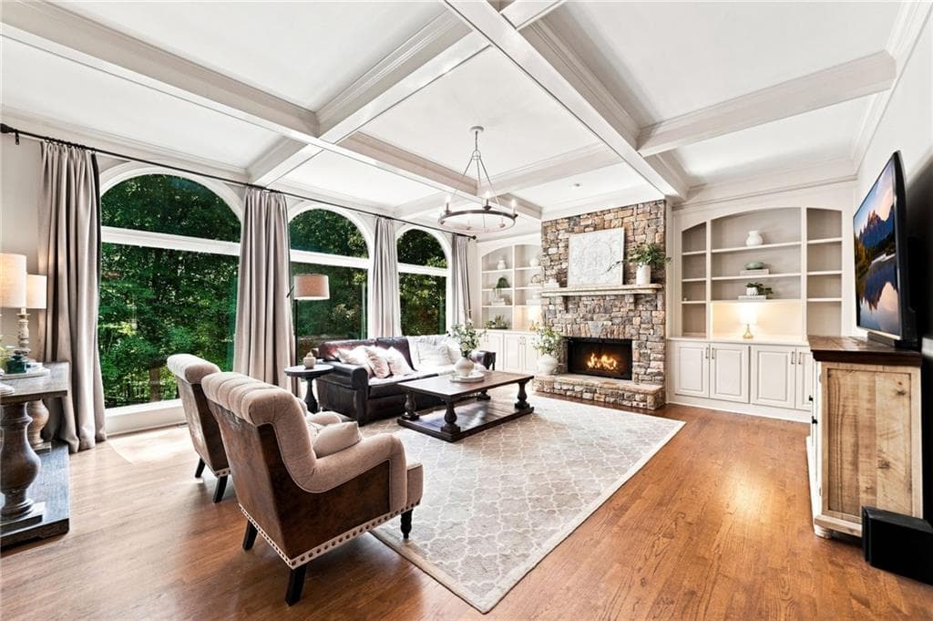 5 bedroom, 6 bathroom, 5,860 sq ft single family residence for sale at 14724 Taylor Valley Way, Milton, GA 30004 — photo 10