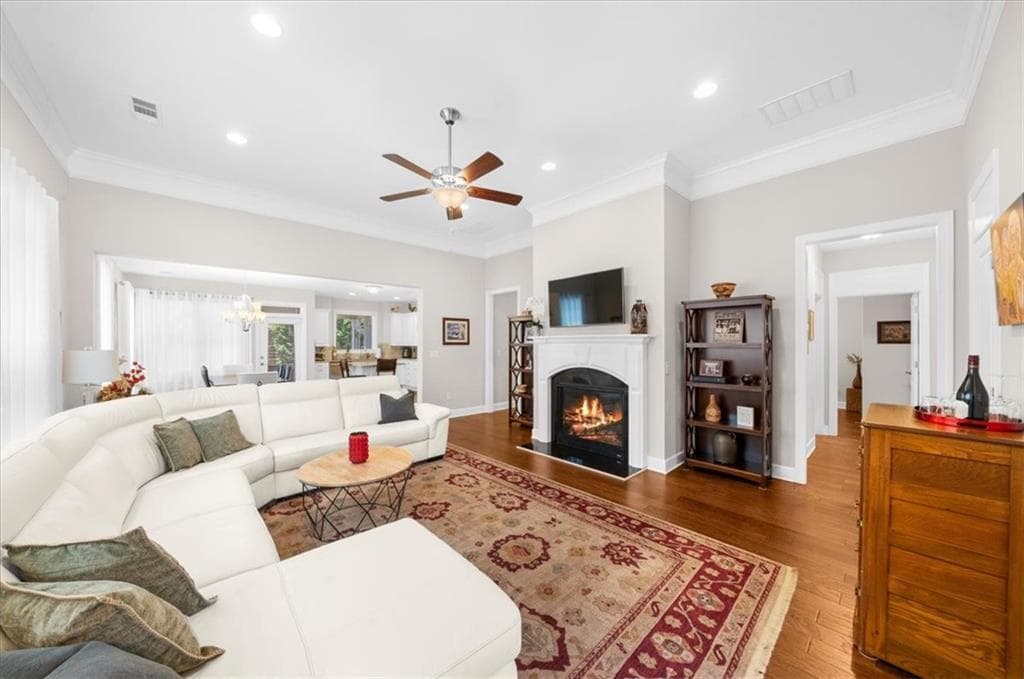3 bedroom, 3 bathroom, 2,296 sq ft single family residence for sale at 3938 Sweet Magnolia Drive, Gainesville, GA 30504 — photo 6