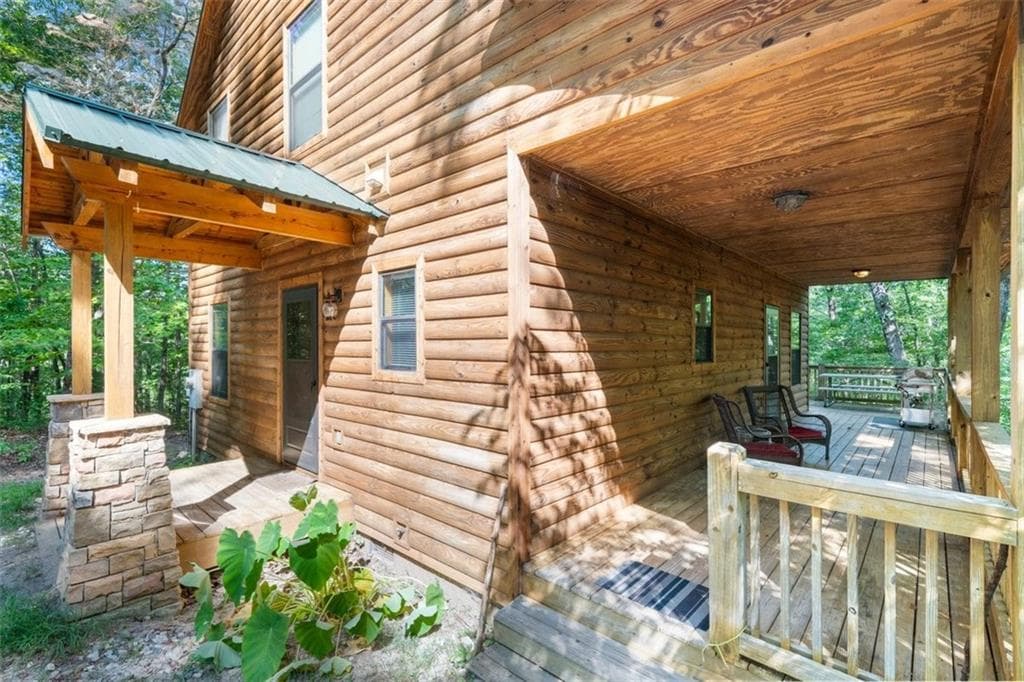 2 bedroom, 2 bathroom, 1,434 sq ft single family residence for sale at 63 Collinsbrook Trail, Cleveland, GA 30528 — photo 6