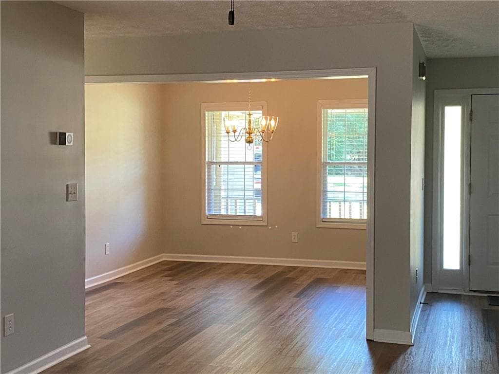 3 bedroom, 2 bathroom, 1,643 sq ft single family residence for sale at 325 Towler Drive, Loganville, GA 30052 — photo 7