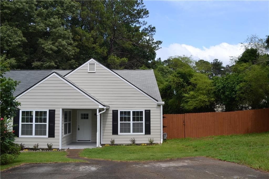 2 bedroom, 2 bathroom, 1,124 sq ft townhouse for sale at 5134 Hill Farm Drive, Woodstock, GA 30188 — photo 10