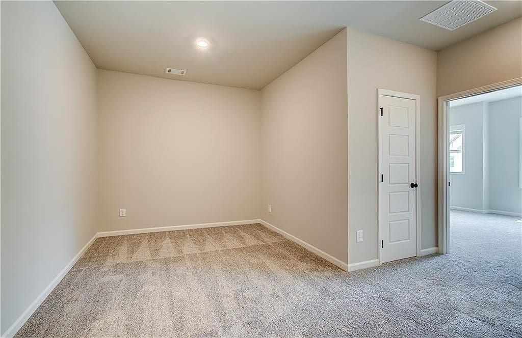 3 bedroom, 3 bathroom, 1,894 sq ft townhouse for rent at 4637 Cypress Landing Way, Gainesville, GA 30504 for $2,099 a month — photo 10