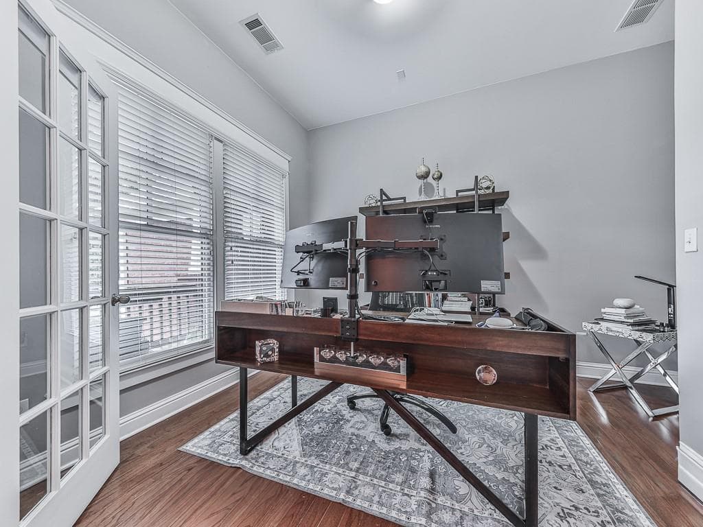 5 bedroom, 4 bathroom, 3,916 sq ft single family residence for sale at 2038 Stone Pointe Drive, Kennesaw, GA 30152 — photo 8