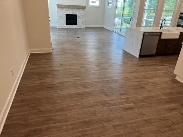 3 bedroom, 3 bathroom, 2,597 sq ft single family residence for sale at 577 Pearl Street, Cumming, GA 30040 — photo 10