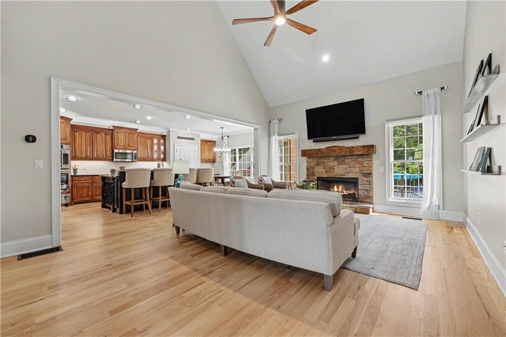 9 bedroom, 7 bathroom, 7,506 sq ft single family residence for sale at 116 River Bend Dr, Hoschton, GA 30548 — photo 6