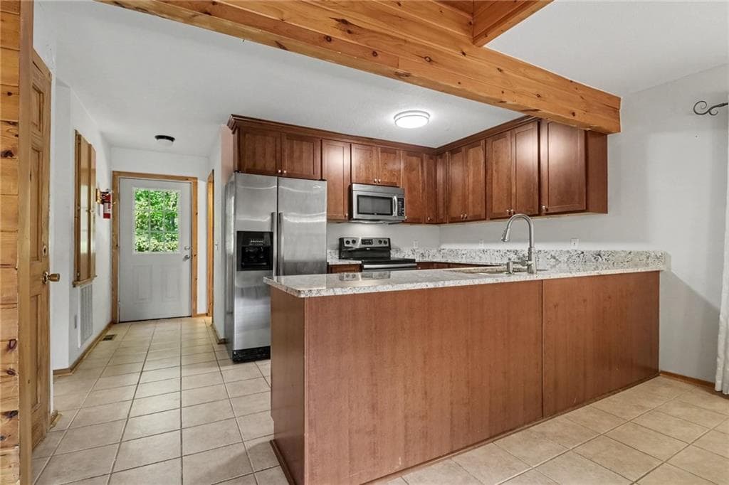 4 bedroom, 3 bathroom, 2,712 sq ft single family residence for sale at 825 Satterfield Road, Cleveland, GA 30528 — photo 8