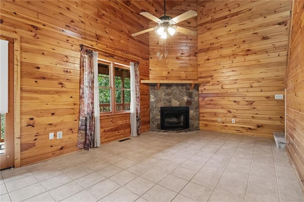 4 bedroom, 3 bathroom, 2,712 sq ft single family residence for sale at 825 Satterfield Road, Cleveland, GA 30528 — photo 5