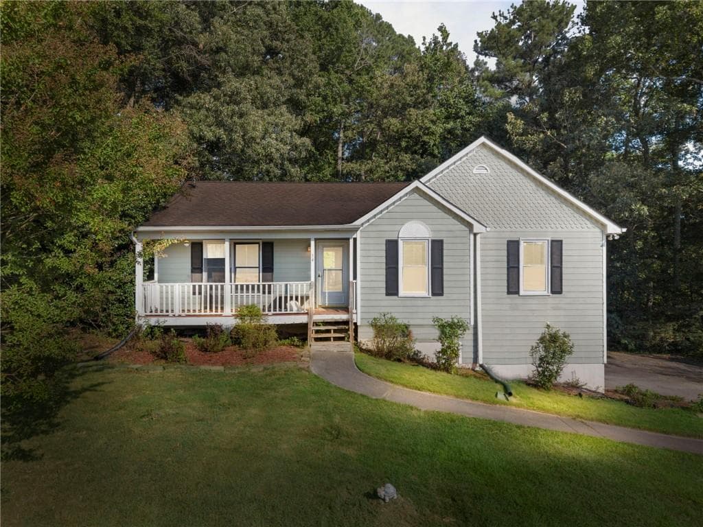 3 bedroom, 2 bathroom, 1,256 sq ft single family residence for sale at 34 Bradford Drive, Cartersville, GA 30120
