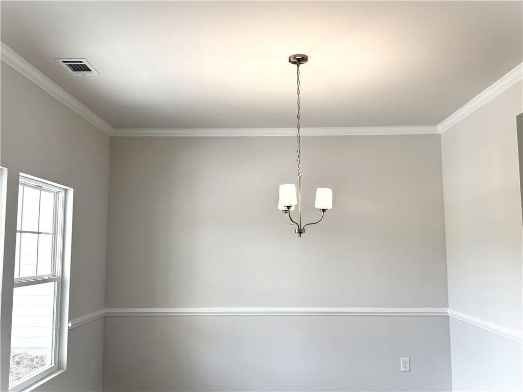 4 bedroom, 3 bathroom, 2,024 sq ft single family residence under contract at 4134 Eberly Way, Flowery Branch, GA 30542 — photo 4