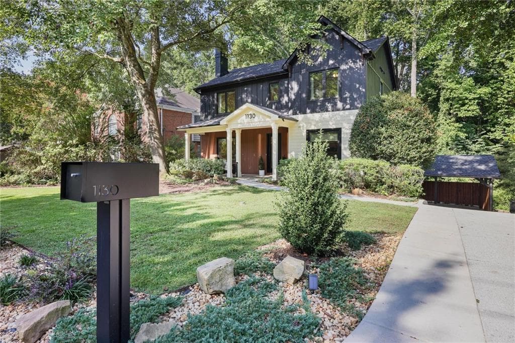 5 bedroom, 5 bathroom, 3,700 sq ft single family residence under contract at 1130 Hancock Drive, Atlanta, GA 30306 — photo 2