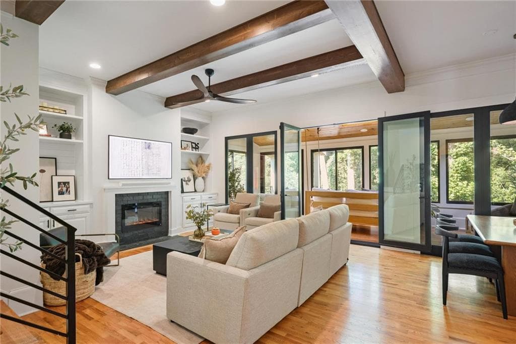 5 bedroom, 5 bathroom, 3,700 sq ft single family residence under contract at 1130 Hancock Drive, Atlanta, GA 30306 — photo 10