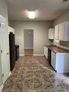 4 bedroom, 3 bathroom, 1,716 sq ft single family residence for rent at 5335 Willow Park Boulevard, South Fulton, GA 30349 for $1,750 a month — photo 4