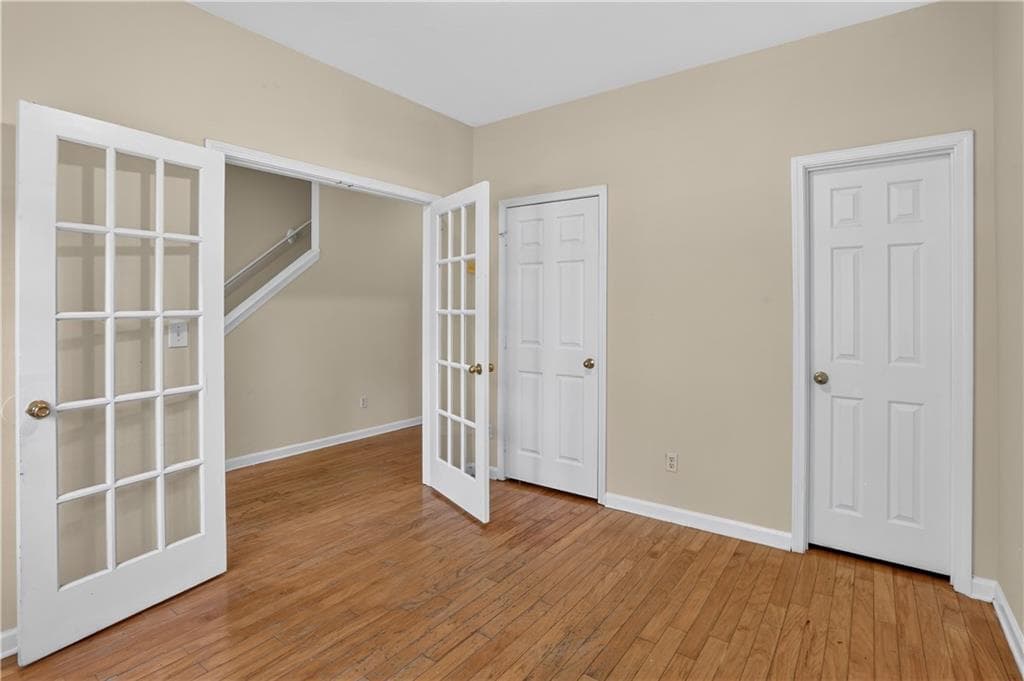 3 bedroom, 3 bathroom, 1,528 sq ft townhouse for sale at 213 Brookview Drive, Riverdale, GA 30274 — photo 4