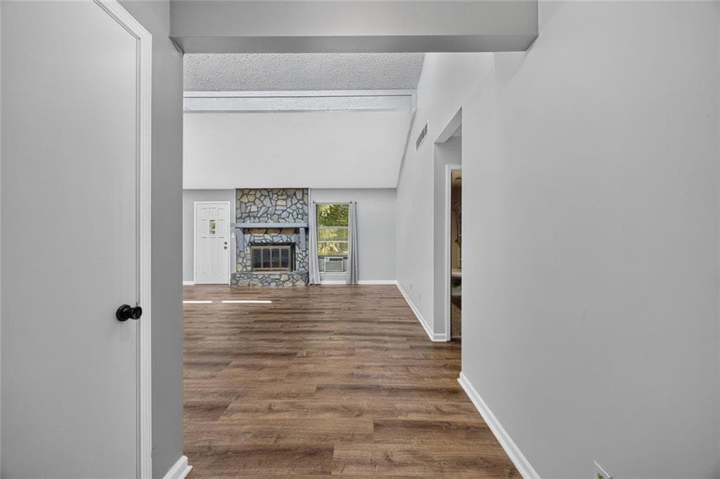 3 bedroom, 2 bathroom, 1,573 sq ft single family residence for sale at 5805 Vernier Drive, Atlanta, GA 30349 — photo 4