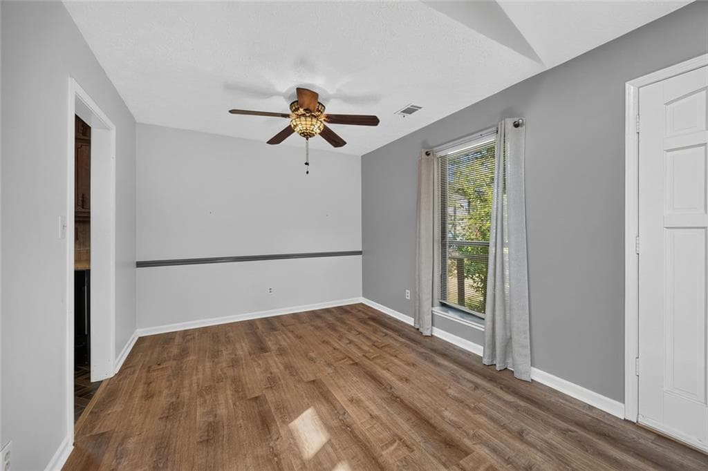3 bedroom, 2 bathroom, 1,573 sq ft single family residence for sale at 5805 Vernier Drive, Atlanta, GA 30349 — photo 8