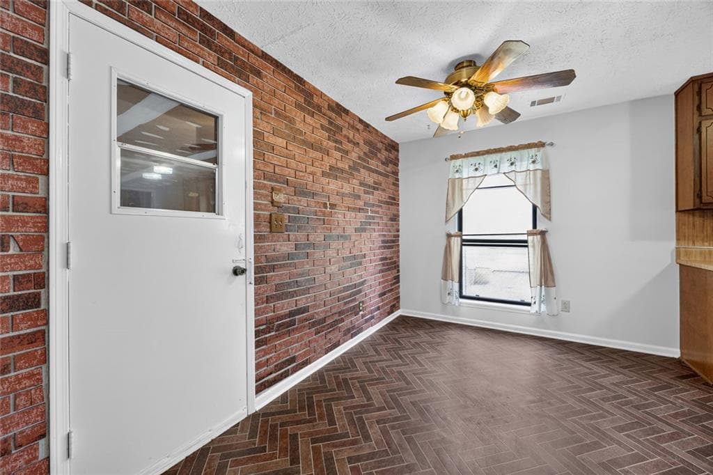 3 bedroom, 2 bathroom, 1,573 sq ft single family residence for sale at 5805 Vernier Drive, Atlanta, GA 30349 — photo 10