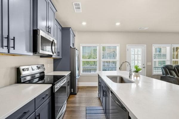 3 bedroom, 3 bathroom, 1,828 sq ft townhouse for sale at 3162 Webb Road 8B, Milton, GA 30004 — photo 4