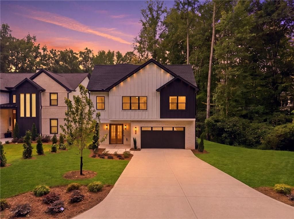 5 bedroom, 6 bathroom, 4,608 sq ft single family residence for sale at 5028 Hidden Branch Drive, Buford, GA 30518 — photo 2