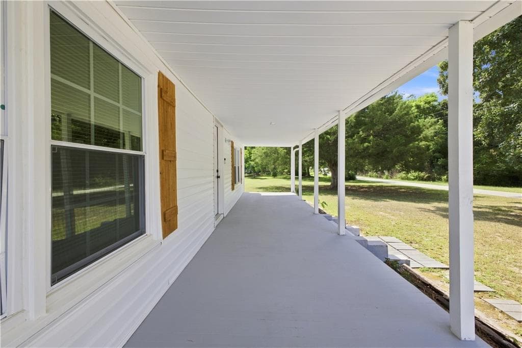 3 bedroom, 2 bathroom, 1,700 sq ft single family residence for sale at 705 Poseyville Road, Bremen, GA 30110 — photo 4
