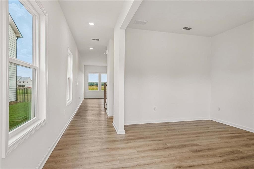 4 bedroom, 4 bathroom, 2,603 sq ft single family residence for sale at 613 Elwick Lane, Cartersville, GA 30120 — photo 5