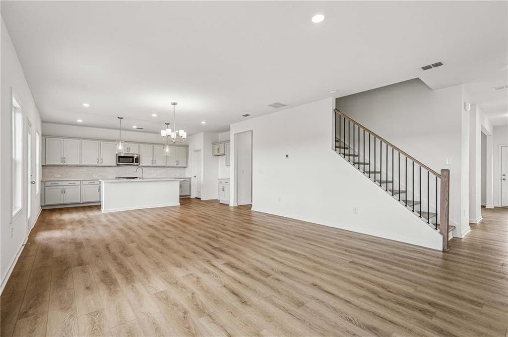 4 bedroom, 4 bathroom, 2,603 sq ft single family residence for sale at 613 Elwick Lane, Cartersville, GA 30120 — photo 9
