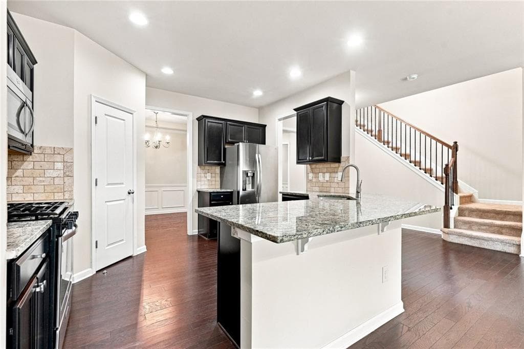 4 bedroom, 3 bathroom, 2,358 sq ft single family residence for rent at 4615 Woodbine Way, Alpharetta, GA 30004 for $2,750 a month — photo 6