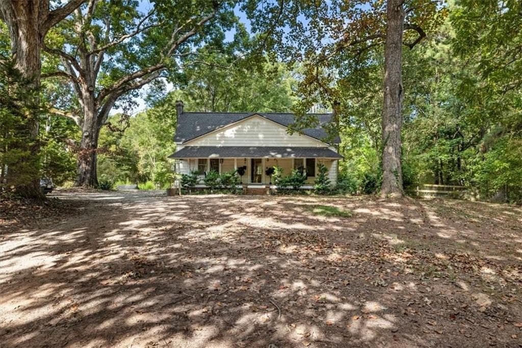 2 bedroom, 2 bathroom, 1,520 sq ft single family residence under contract at 85 Andrew Road, Covington, GA 30016