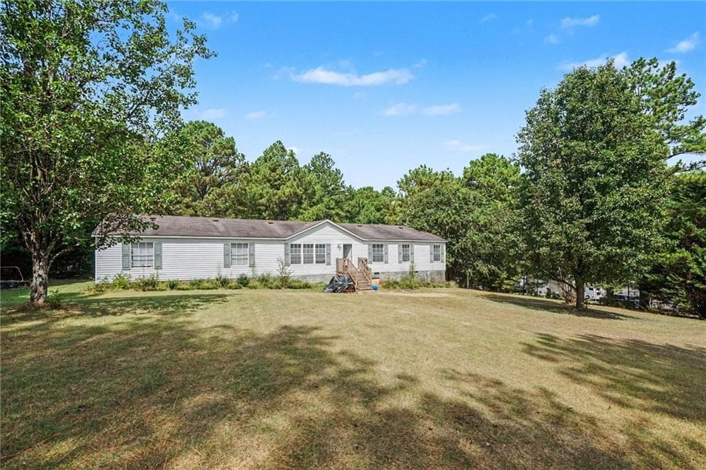 4 bedroom, 2 bathroom, 2,128 sq ft single family residence for sale at 1021 Big Sandy Creek Lane, Madison, GA 30650 — photo 4
