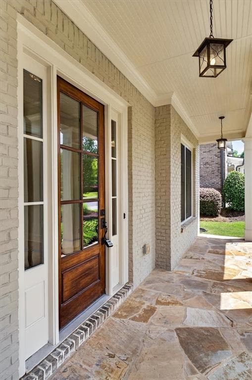 5 bedroom, 4 bathroom, 3,927 sq ft single family residence for sale at 12895 Cogburn Overlook, Alpharetta, GA 30004 — photo 2